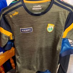 Kerry GAA O'Neills Gaelic Football Jersey (Youths 10-11 Years) FREE POST