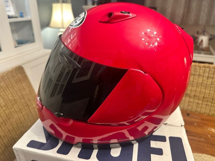 Arai helmet size XS two visors