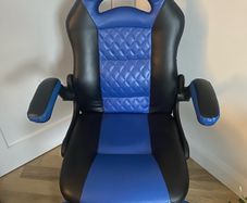 Gaming chair