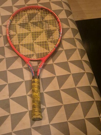 Kid's tennis racket