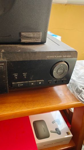 dvd / cd player