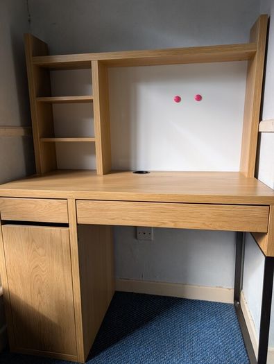 IKEA Micke workstation with chair