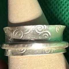 Sterling silver handmade Celtic triskele spinner fidget anxiety ring. Size Q