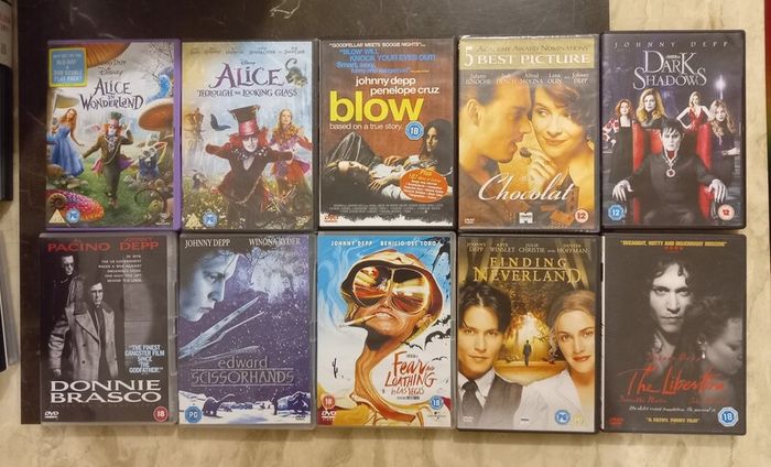 Johnny Depp Dvd Collection Bundle Lot Blow Donnie Brasco Sleepy Hollow Edward Scissorhands Etc.