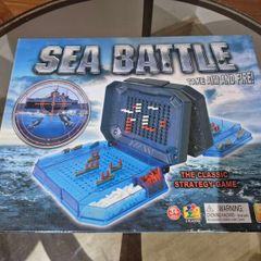 Sea Battle Classic Naval Strategy Board Game 100% Complete & Mint