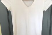 Pennys girls white shirt sleeved T-shirt size 6