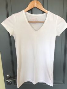 Pennys girls white shirt sleeved T-shirt size 6