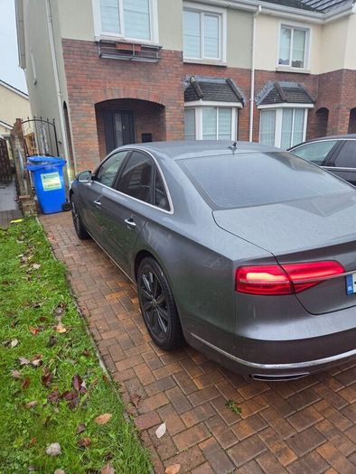 Audi A8 2014