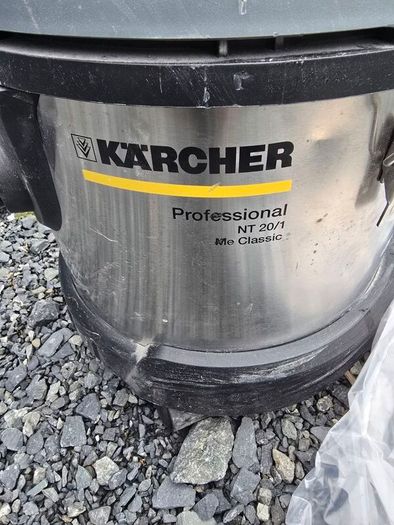 vacuum cleaner