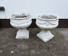 2 Concrete Flower Pots