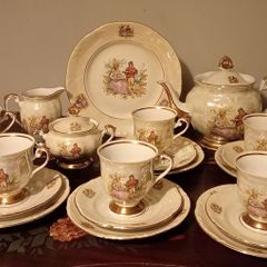 Stunning Vintage Lustre Pearlescent  Tea / Coffee Set. Made In Poland,Chodziez.