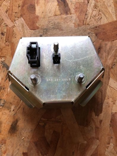 OEM original Seat Leon bot handle