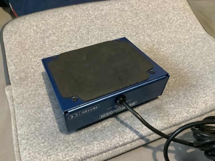 Behringer Fs112v Foot Switch For Sale in Whitehall, Dublin from ...