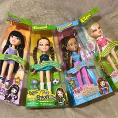 Bratz dolls play sports
