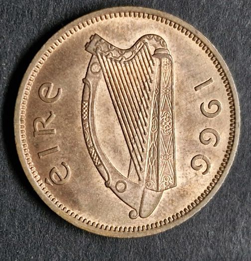 Ireland 1966  1/2 d  Half Penny  UNC