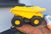 dumper truck