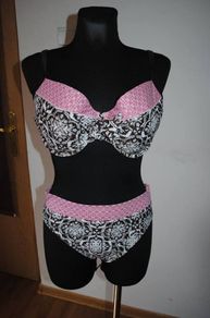 Gorgeous Debenhams 3 piece bikini set Perfect condition size UK16 cup 38E EU44 cup85E Postage included