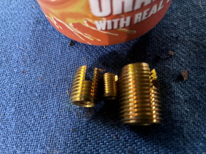 2 boxes threaded inserts