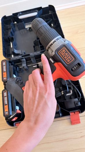 Hammer Drill Black+Decker 18V 2 Speed with 2 x 1.5Ah Batteries