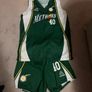 Meteors basketball uniform Image 3