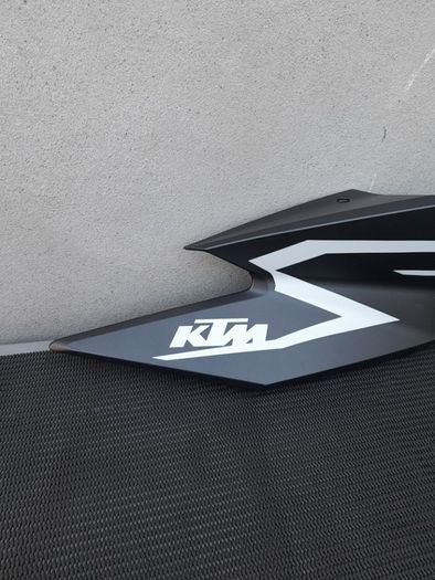 KTM 1290 Superduke R