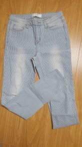 Striped skinny jeans