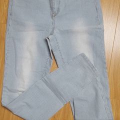Striped skinny jeans