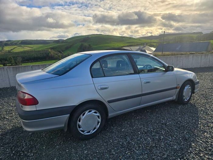 2001 Toyota Avensis d4d diesel