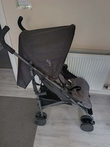 Red kite baby's buggie