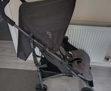 Red kite baby's buggie