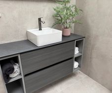 Vanity Unit, Matching Tall Boy & led mirror