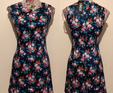 Beautiful Floral Dress, New with tags