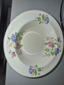 Arklow pottery bowl