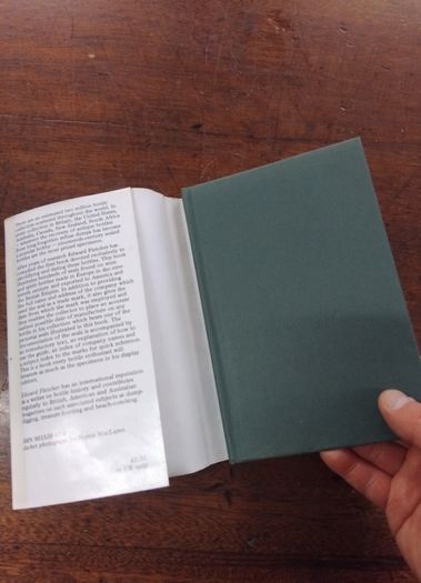 A Bottle Collectors Guide book