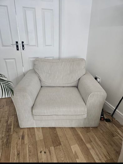 Sofa and armchairs