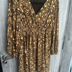 Rowen Avenue Dress - Size Small
