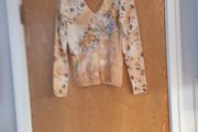 Faust  Flower Jumper.    S. M - 12.  New - No Tag.
