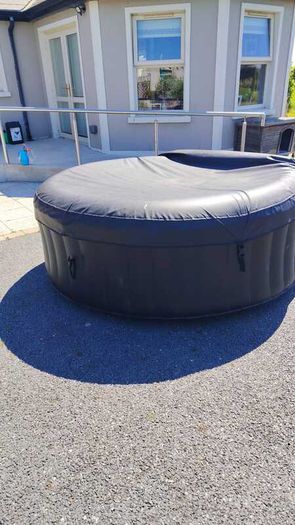 Hot Tub Uni_Pools_14 Inflatable Whirlpool 1000 L 6 People