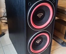 Cerwin Vega subwoofer ve-28s for stereo or home cinema system music and movies