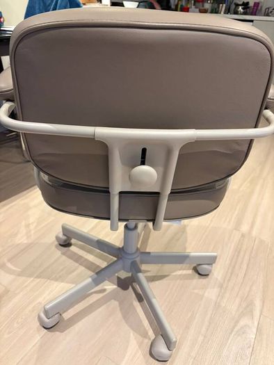Ikea Alefjall Beige Office Chair