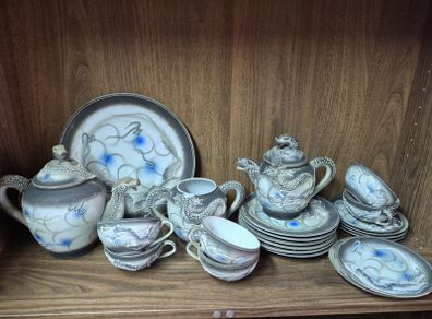 vase and tea set