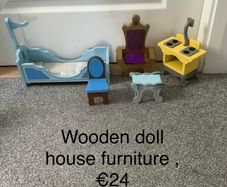 Wooden dollhouse furniture