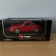 Porsche 911 Carrera 1993 1/18 Burago Model Car