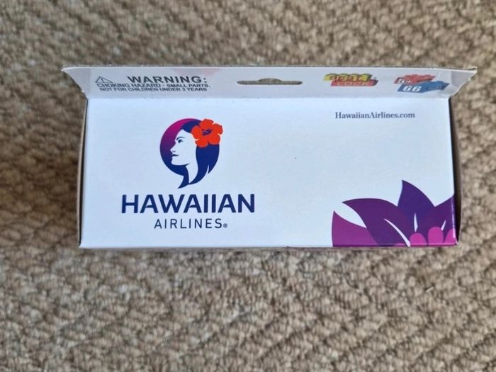hawaiian airlines lego like construction toy
