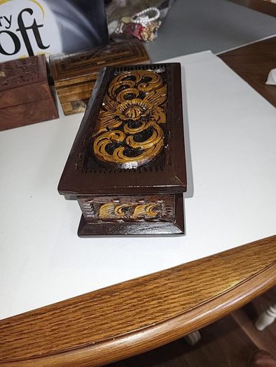 Jewellery box antique