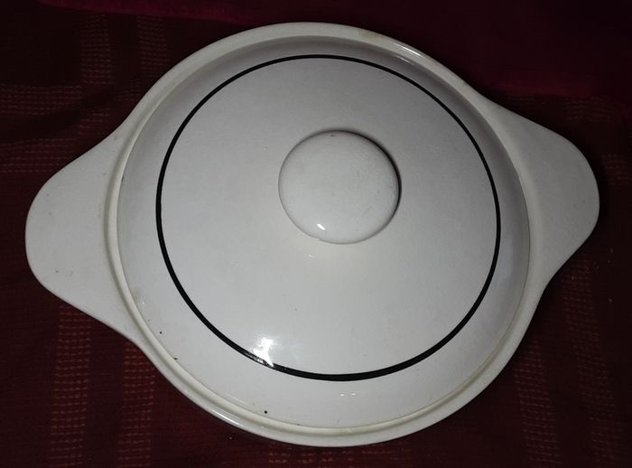 Arklow Pottery taurine, two for forty euros