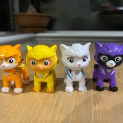 Paw Patrol Cat pack figures