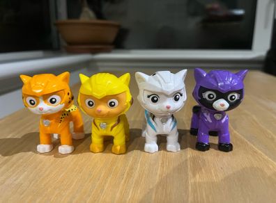 Paw Patrol Cat pack figures