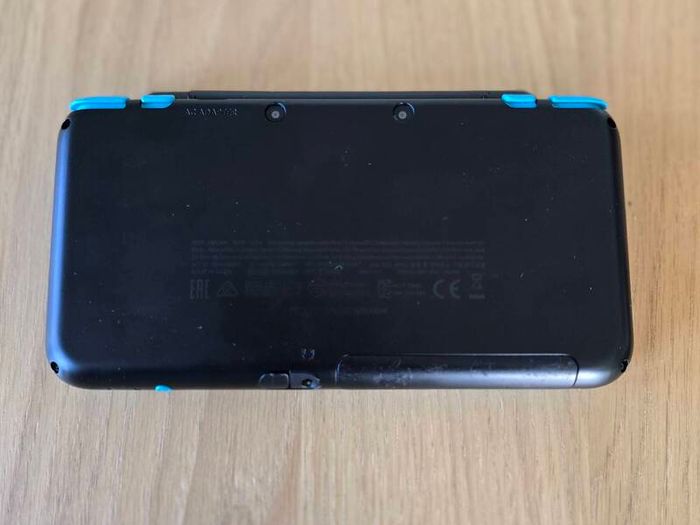 Nintendo New 2DS XL