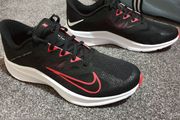 nike black red runners trainers shoes